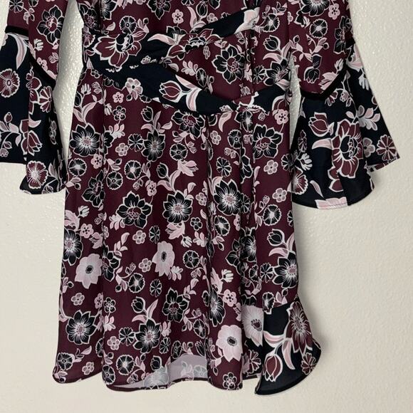 NWT Ella Moon Lena Ruffled Sleeve V- Neck Wrap Dress Women's Medium Maroon,Black - Picture 12 of 16